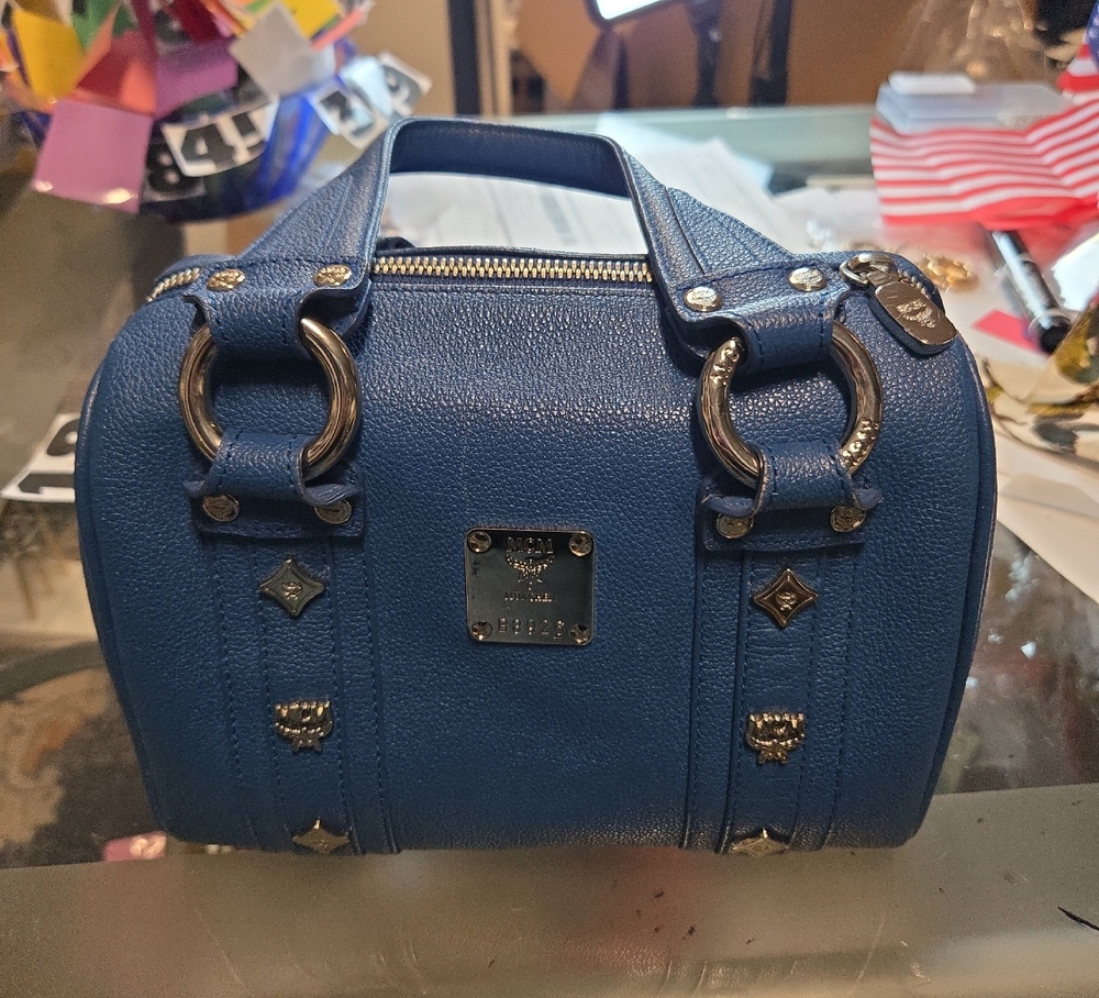 MCM MINI BOSTON -FREE ENTRY FOR THE NEVERFULL GIVEAWAY TRU JULY